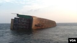 Navio afunda ao largo da costa de Cabinda, 16 de Maio 2014