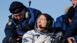 VOA: EE.UU. NASA Astronauta Mujer