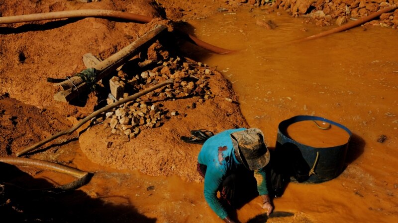 Les autorités camerounaises ferment plusieurs sites d'exploitation d'or