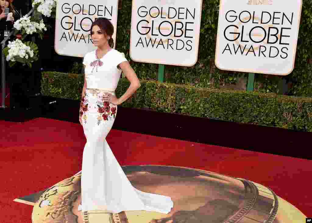 Eva Longoria arrives at the 73rd annual Golden Globe Awards on Jan. 10, 2016, at the Beverly Hilton Hotel in Beverly Hills, Calif.