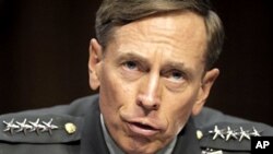 데이비드 퍼트레이어스 미국 중앙정보국(CIA) 국장 (자료사진)