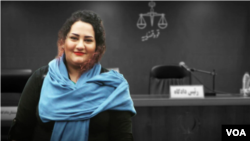 Undated image of Iranian dissident Atena Daemi, who has been imprisoned in Iran since 2016 and faces more years in jail after completing a previous prison term on July 4, 2020. (VOA Persian)