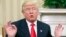 Tư liệu- Tổng thống Donald Trump trong cuộc gặp gỡ đầu tiên với cựu Tổng thống Barack Obama, ngày 10 tháng 11 năm 2016. 