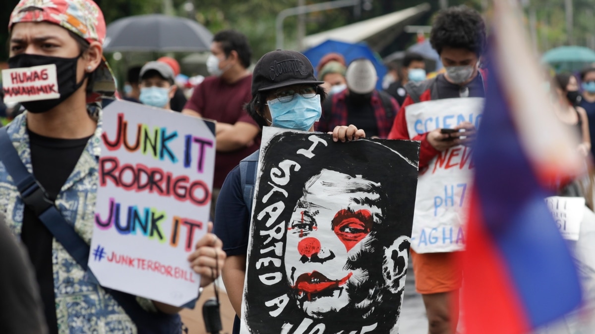 Who Exactly is a Communist Rebel? Philippine Anti-Terrorism Act Has Answers