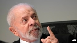 El presidente brasileño, Luiz Inácio Lula da Silva, asiste a la sesión inaugural del foro titulado Un Proyecto para Brasil, en la sede de la Confederación Nacional de la Industria en Brasilia, Brasil, el miércoles 14 de agosto de 2024. 