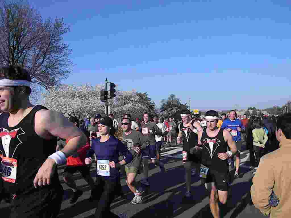 Corriendo las 10 millas del Festival de los Cerezos