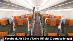 L’intérieur d’un Airbus A320 de Air Côte d’Ivoire, 16 octobre 2017. (Facebook/Air Côte d'Ivoire Officiel)