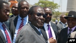 Le président Robert Mugabe, 13 octobre 2011.