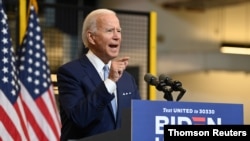 El candidato demócrata a la presidencia, Joe Biden, celebra un evento de campaña en Pittsburgh, Pennsylvania, el 31 de agosto del 2020. 