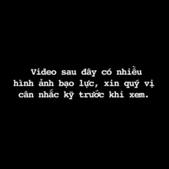 Người ủng hộ Bắc Kinh chém người, cắn đứt tai chính trị gia Hong Kong 