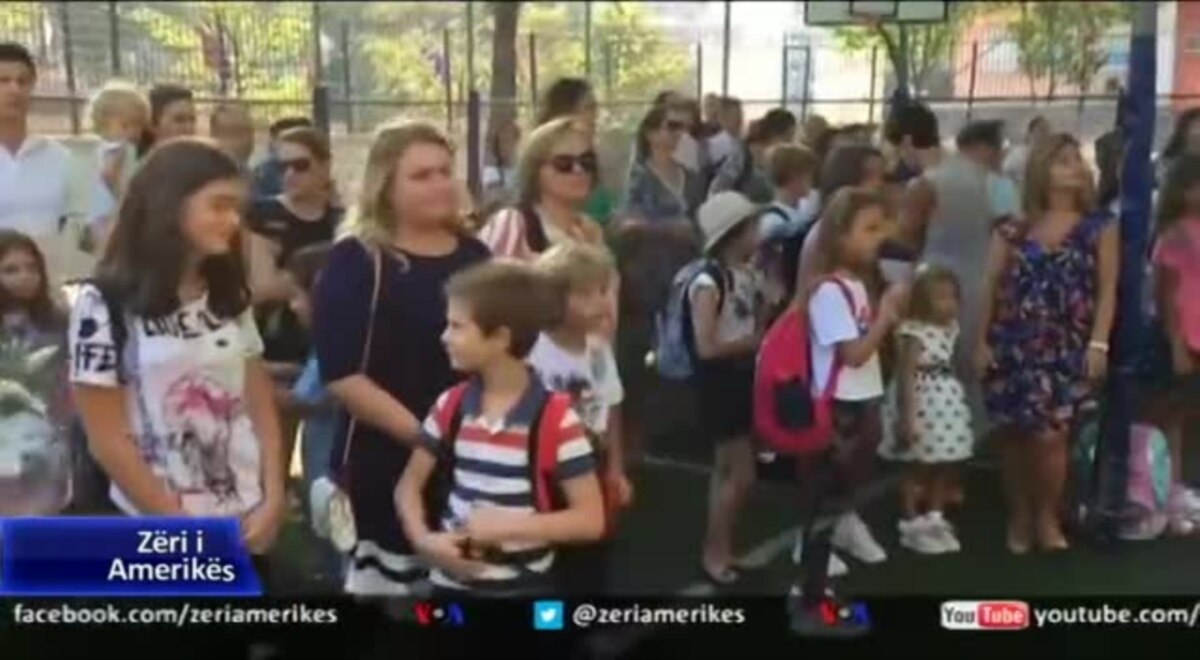Billedresultat for Fillon procesi mÃ«siomor nÃ« ShkollÃ«n NdÃ«rkombÃ«tare tÃ« ShqipÃ«risÃ«