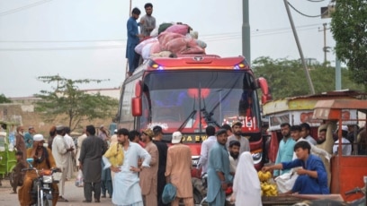 Pakistan Prepares to Deport Illegal Afghans