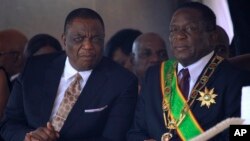 UMongameli Emmerson Mnangagwa lomsekeli wakhe, uRetired General Constantino Chiwenga