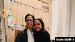 Maris Medina and her father Mario Medina celebrate his birthday earlier this year in Connecticut. (Maris Medina/VOA)