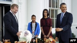 Presidenti Obama fal gjelat