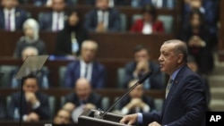 Le président turc Recep Tayyip Erdogan prononce un discours, le 23 octobre 2018