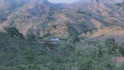 Escuela en Chalatenango al norte de San Salvador, donde trabaja el maestro Iván Tobar. [Foto cortesía].