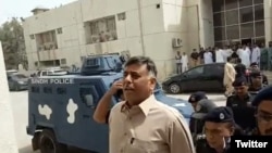 Rao Anwar, mantan kepala polisi Pakistan yang pasukannya dituduh telah menewaskan lebih dari 400 orang dalam sejumlah penggerebekkan polisi, dibebaskan, Rabu (11/7). (Foto: dok).