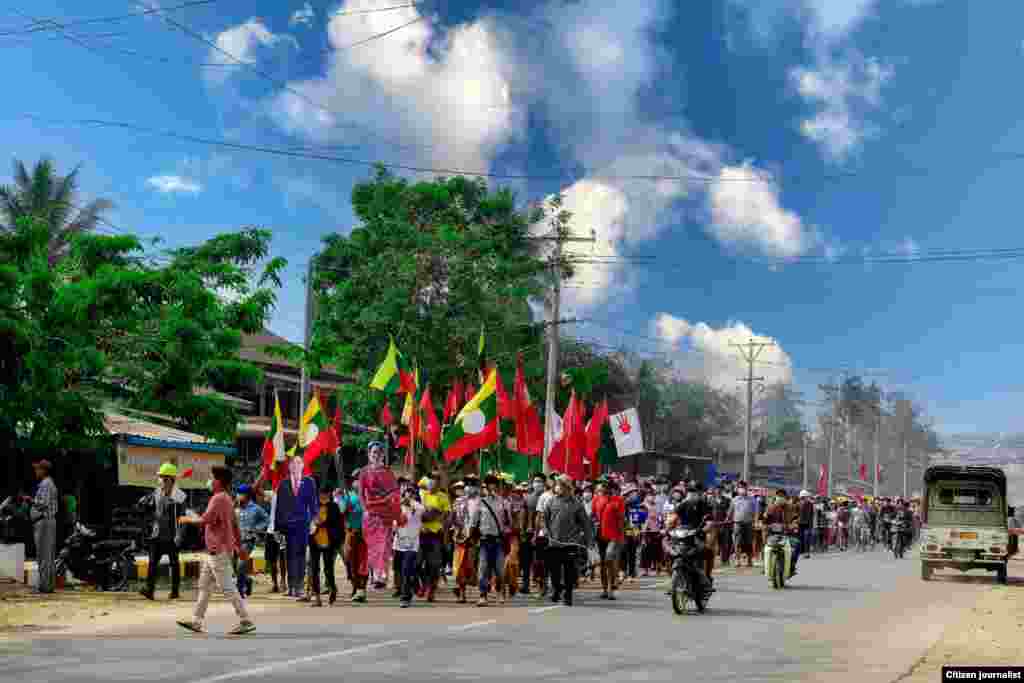 ကချင်ပြည်နယ်၊ နမ္မတီးမြို့ သပိတ်စစ်ကြောင်း(CJ)