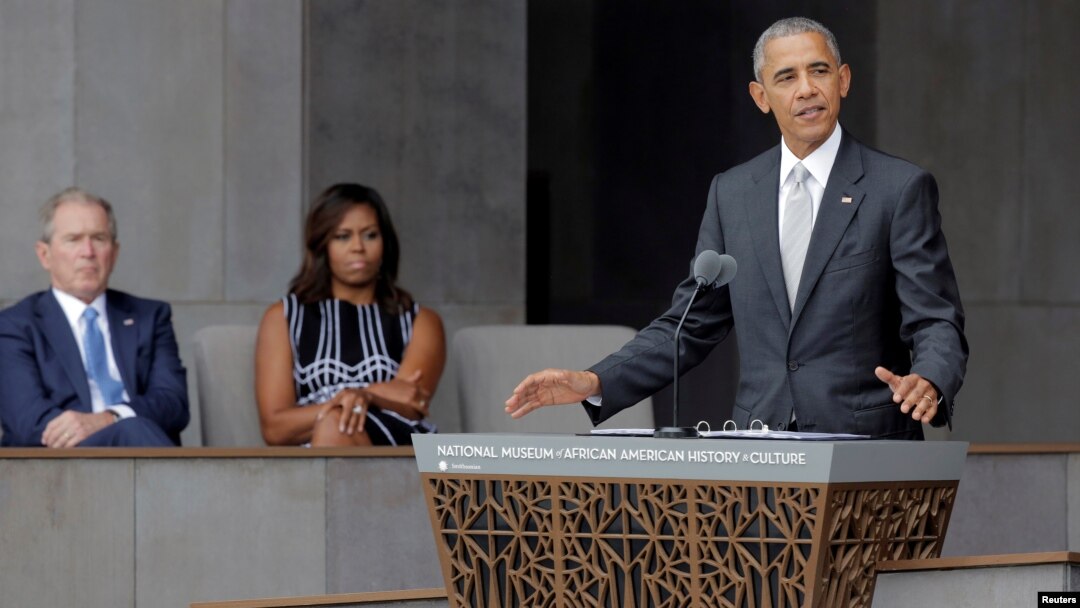 Presiden AS Barack Obama berbicara dalam pembukaan Museum Afrika-Amerika di Washington DC, Sabtu (24/9).