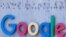 Logo dari raksasa teknologi Google terlihat di pintu masuk salah satu gedung perusahaan itu di San Diego, California, pada 9 Oktober 2024. (Foto: Reuters/Mike Blake)