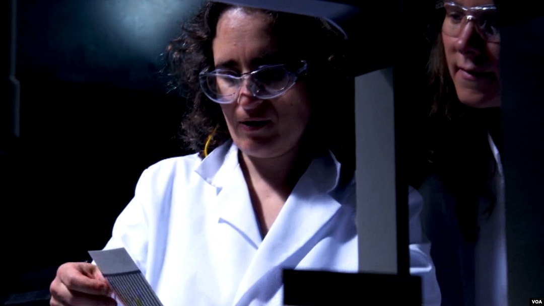 Professor Kimia dari Universitas Notre Dame chemistry Marya Lieberman dan timnya telah mengembangkan cara mudah untuk mengetes kemurnian obat.
