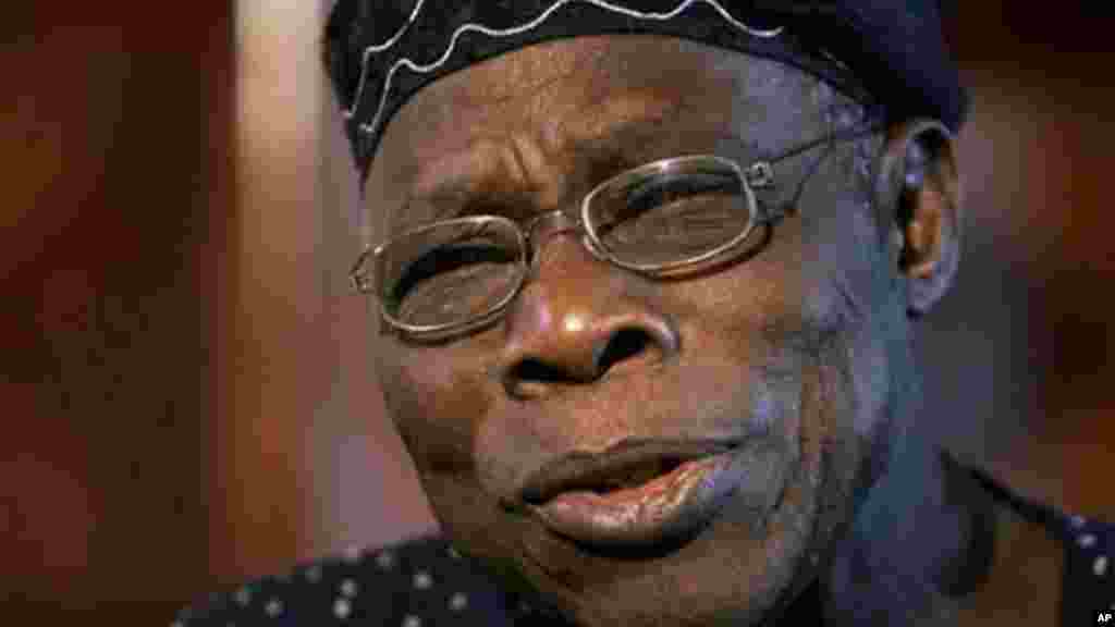 Tsohon shugaban Najeriya. Olusegun Obasanjo, zai jagoranci tawagar hadin guiwa ta Kungiyar Tarayyar Afirka da ECOWAS wajen kokarin yin sulhun gardamar siyasar da ta kaure a kasar Senegal