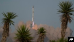 SpaceX's mega rocket Starship lifts off for a test flight from Starbase in Boca Chica, Texas, March 6, 2025.