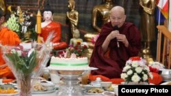 ព្រះ​ពុទ្ធសាសនា​នៅ​ក្នុង​សង្គម​សម័យ​ទំនើប