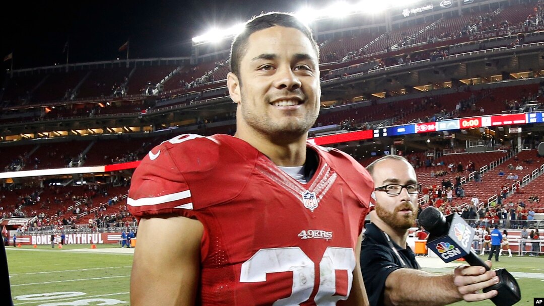 Ngôi sao rugby người Úc Jarryd Hayne đã chhính thức chuyển sang thi đấu cho đội San Francisco 49ers của Mỹ.