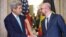 El secretario de Estado de EE.UU., John Kerry, se reunió con el primer ministro belga, Charles Martin, en Bruselas, el viernes, 25 de marzo de 2016.