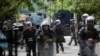 SAD osudile nasilje na Kosovu: Sve strane da odmah smanje tenzije