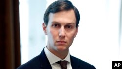 El equipo de Mueller interrogó a Kushner este mes específicamente sobre las actividades del ex asesor de seguridad nacional, Michael Flynn.