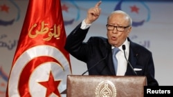 Le président tunisien Beji Caid Essebsi lors d'un discours devant le congrès du mouvement Ennahdha à Tunis, Tunisie, le 20 mai 2016.