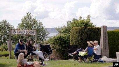 Loved Ones Reunite at an Oasis on Closed US Canada Border