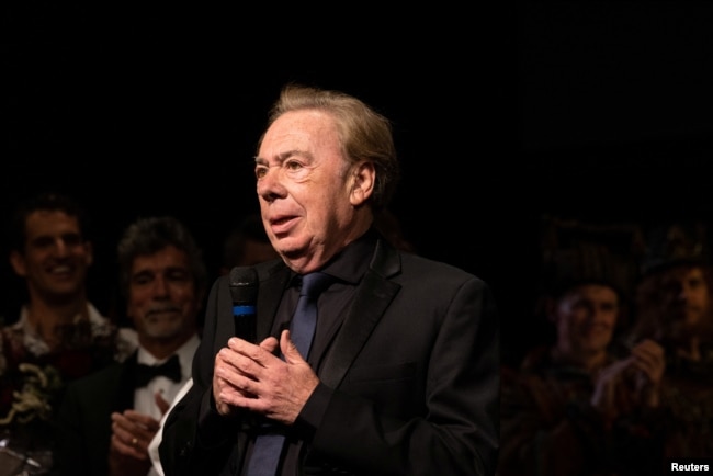 Andrew Lloyd Webber speaks after the final performance of the Phantom of the Opera, which closes after 35 years on Broadway, in New York City, U.S., April 16, 2023. (REUTERS/Caitlin Ochs)