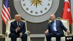 2026년 7월 7일 NATO(북대서양조약기구) 정상회의 참석차 튀르키예 앙카라를 방문한 도널드 트럼프 미국 대통령과  레제프 타이이프 에르도안 튀르키예 대통령이 정상회담을 했다.