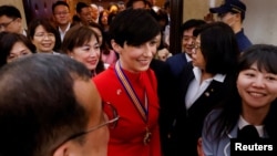 Chủ tịch Hạ viện Czech Marketa Pekarova Adamova gặp các nhà lập pháp Đài Loan ở Đài Bắc.