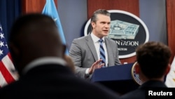 د امریکا د متحدو ایالتونو د جګړې وزیر، پیټ هګسیت