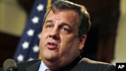 New Jersey Governor Chris Christie answers a question during a news conference in Trenton, New Jersey, December 7, 2012.