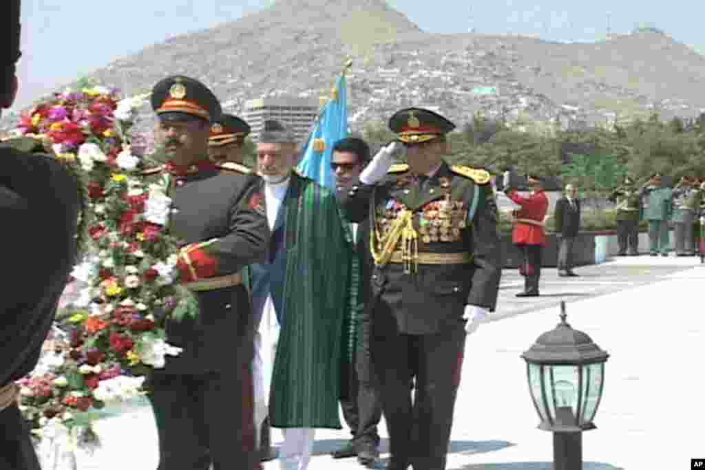 تجلیل از نود و دومین سالگرد استرداد استقلال افغانستان