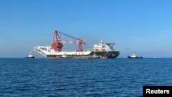 Трубоукладочное судно Fortuna было предоставлено организаторам строительства "Северного потока-2" российской компанией "КВТ-Рус", сообщили 23 февраля в Госдепартаменте