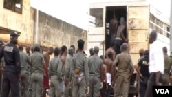 FILE - Police forces are deployed at the Kondengui Central Prison in Yaounde, Cameroon, July 23, 2019. (M. Kindzeka/VOA)