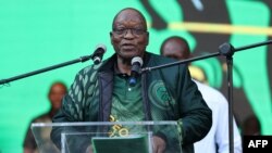  La saga judiciaire autour de la participation ou non de Jacob Zuma au scrutin a monopolisé les débats en amont des élections qui s'annoncent comme les plus indécises de ces trente dernières années.