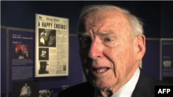 Xhim Lovell, astronaut i Apollo 13