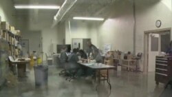 Затвореници преку работа со книги се подговтуваат за враќање на животот