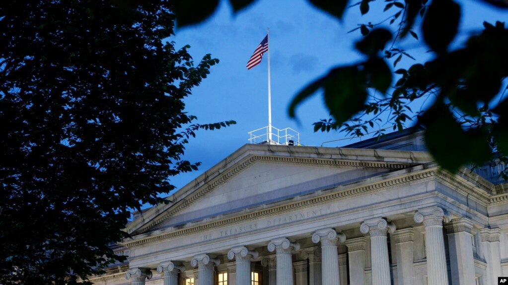 资料照片：华盛顿美国财政部大楼（2019年6月6日）(photo:VOA)
