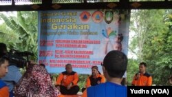 Pembukaan Sekolah Sungai di Solo (Foto: VOA/Yudha)