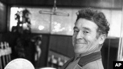 拉兰内1980年显示自己宝刀不老