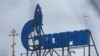 «Газпром» в убытках, как в шелках
